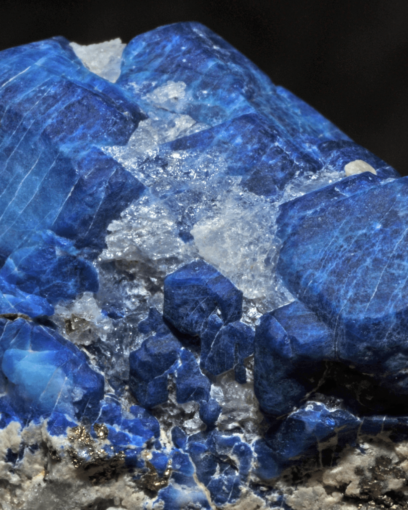 Lapis Lazuli Crystals for beginners