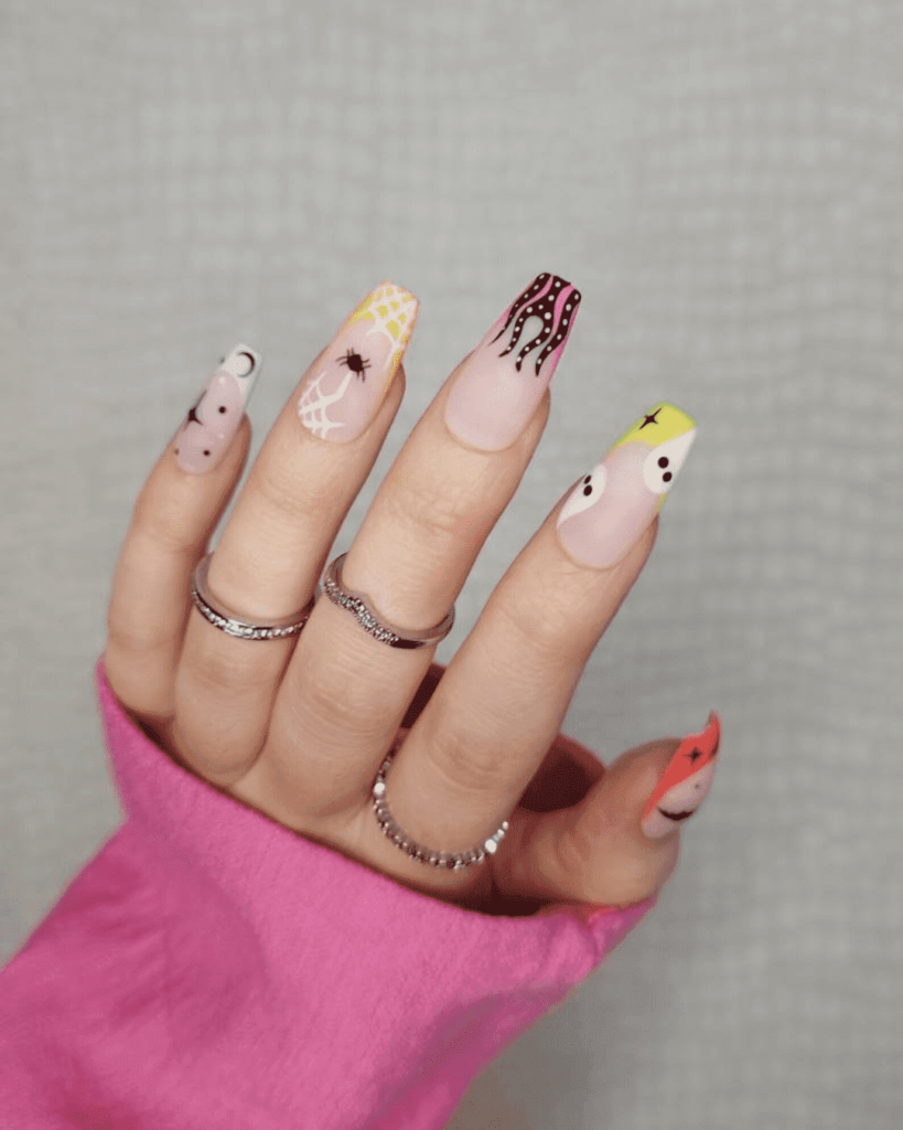 Ghost Web Nails Ideas