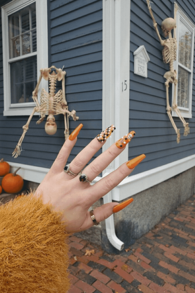 pumpkin halloween nails